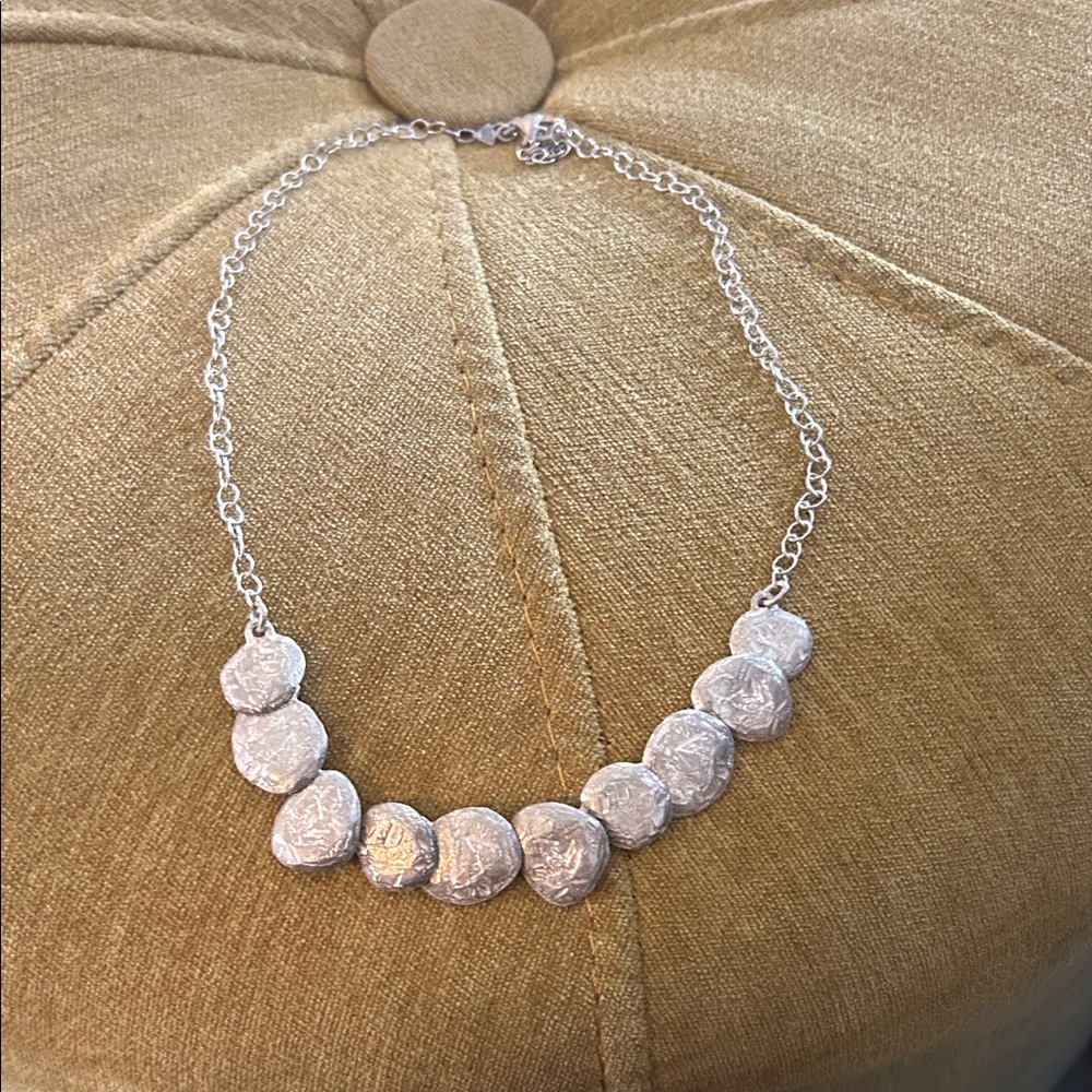 Elegant Silver Round Necklace